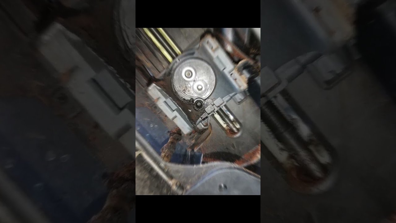 DeLonghi 😕”we clean it”🤮